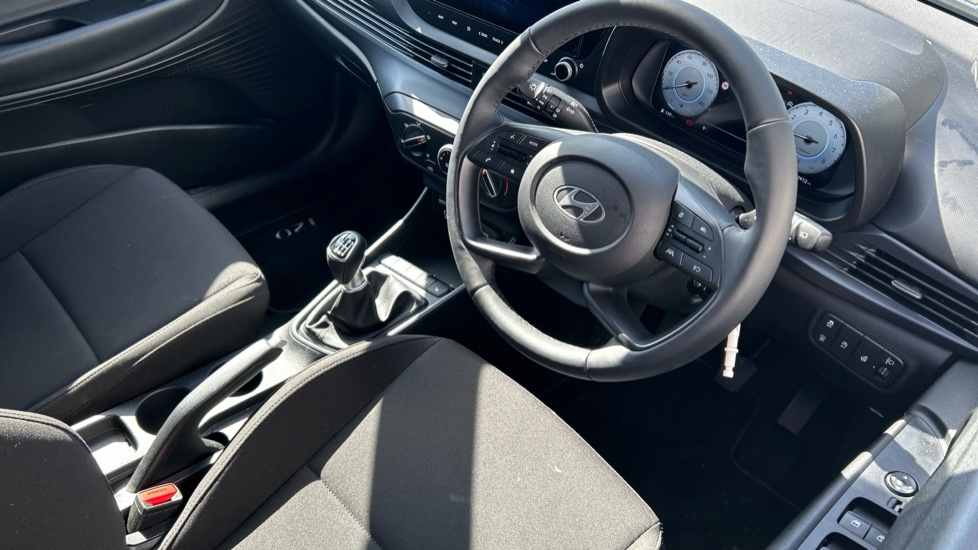 Hyundai i20 1.0T GDi 90 Black Line 5dr Petrol Hatchback - Image 11