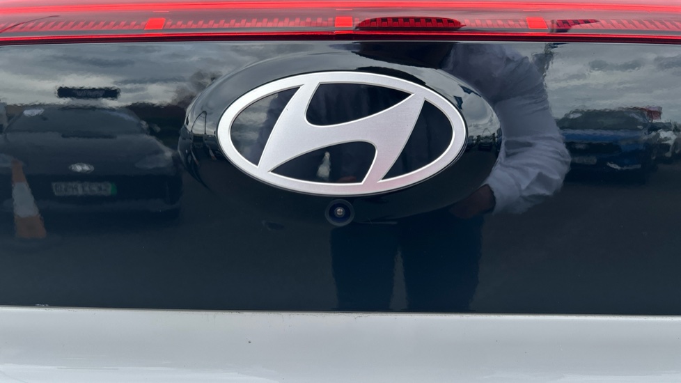 Hyundai BAYON 1.0 TGDi [90] Tech Line 5dr Petrol Hatchback - Image 29