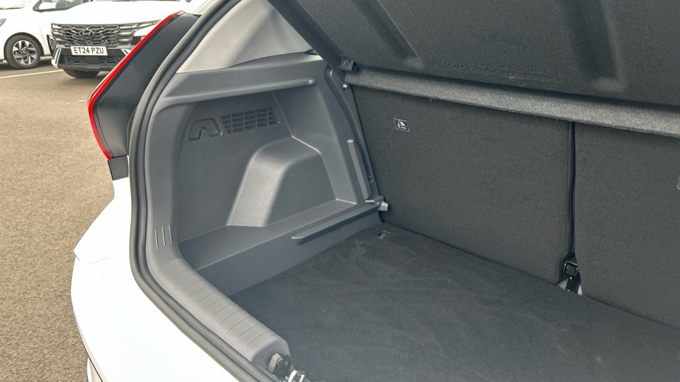 Hyundai BAYON 1.0 TGDi [90] Tech Line 5dr Petrol Hatchback - Image 31