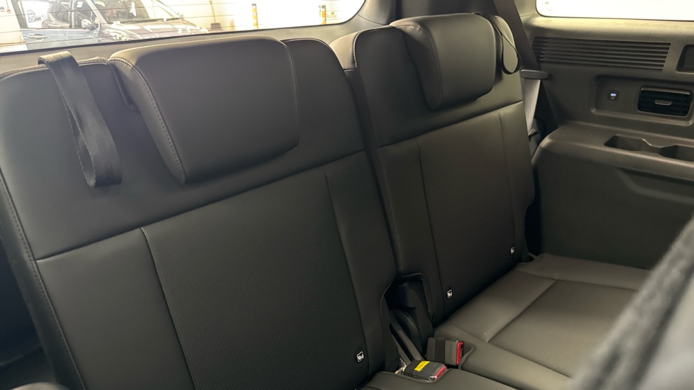 Hyundai SANTA FE 1.6 TGDi 239 Hybrid Calligraphy 5dr Auto Hybrid Estate - Image 36