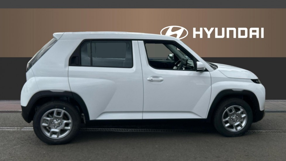 Hyundai INSTER 85kW 01 49kWh 5dr Auto Electric Hatchback - Image 5