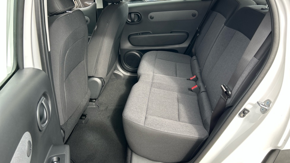 Hyundai INSTER 85kW 01 49kWh 5dr Auto Electric Hatchback - Image 16