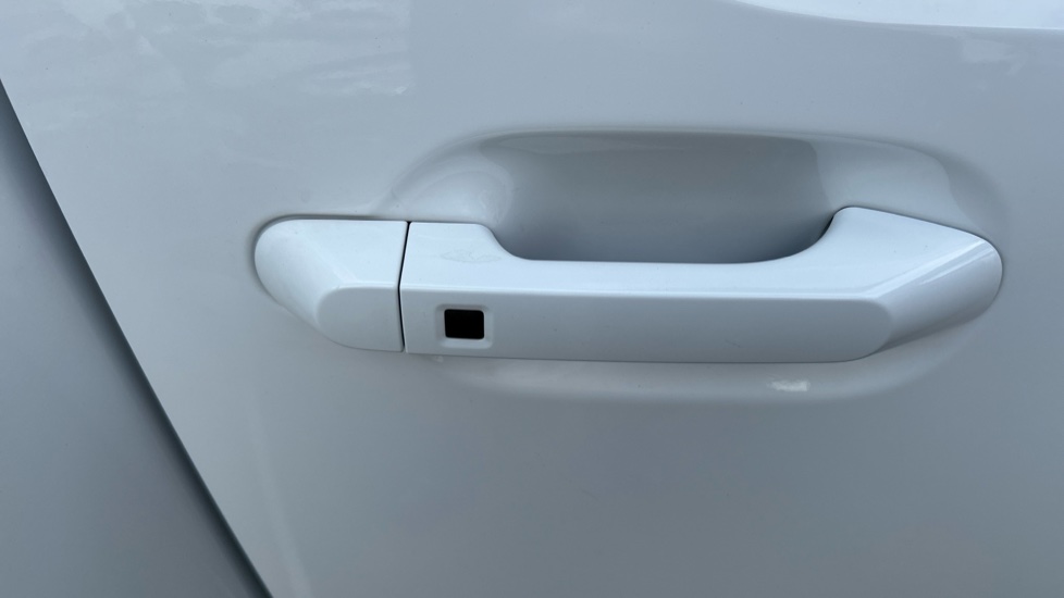 Hyundai INSTER 85kW 01 49kWh 5dr Auto Electric Hatchback - Image 40