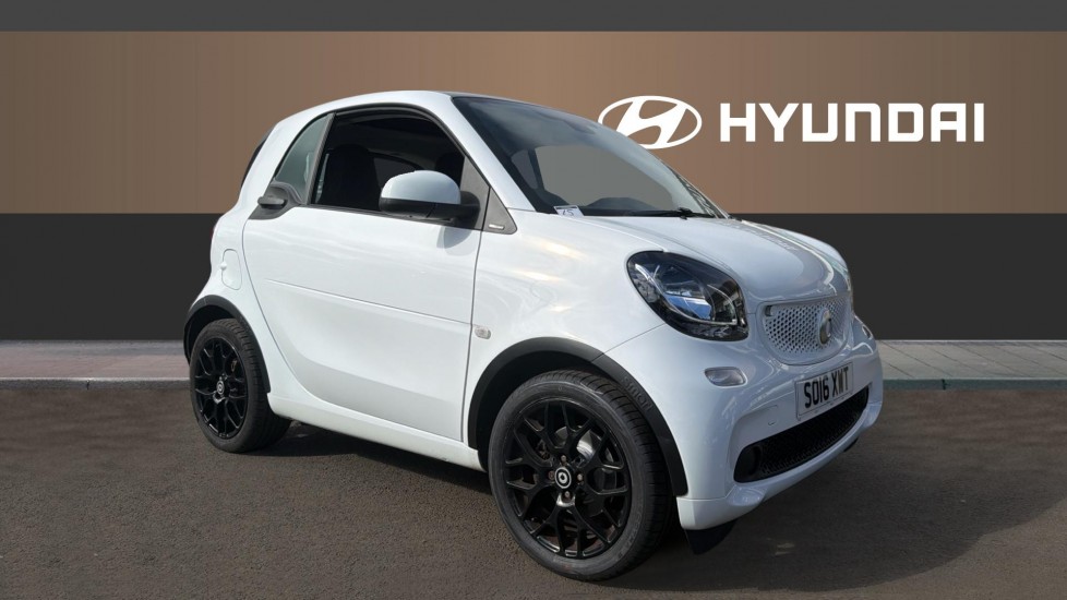 smart fortwo coupe 1.0 White Edition 2dr Auto Petrol Coupe - Image 1