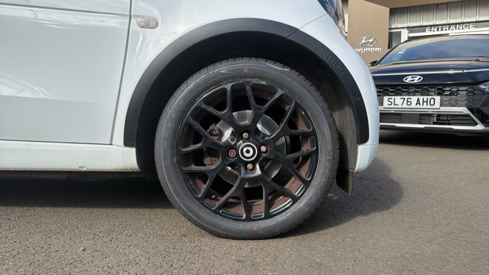 smart fortwo coupe 1.0 White Edition 2dr Auto Petrol Coupe - Image 7