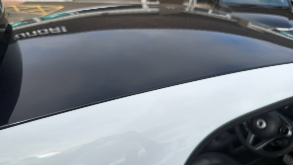 smart fortwo coupe 1.0 White Edition 2dr Auto Petrol Coupe - Image 41