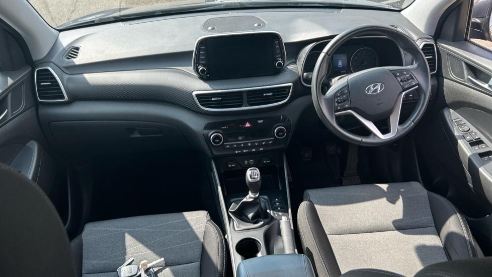 Hyundai TUCSON 1.6 GDi SE Nav 5dr 2WD Petrol Estate - Image 10