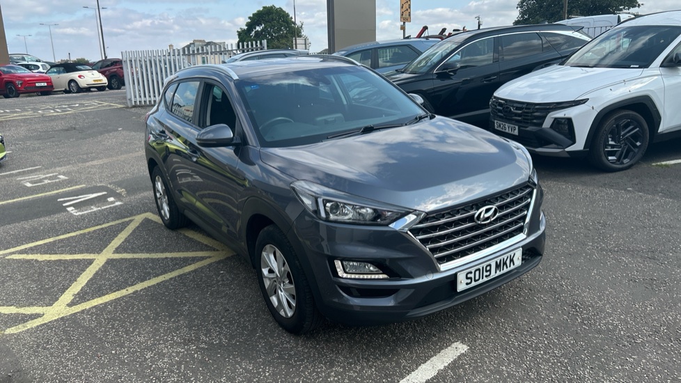 Hyundai TUCSON 1.6 GDi SE Nav 5dr 2WD Petrol Estate - Image 34