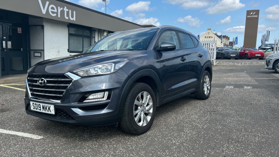 Hyundai TUCSON 1.6 GDi SE Nav 5dr 2WD Petrol Estate - Image 35