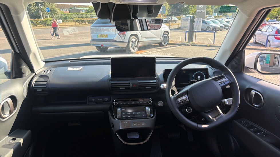 Hyundai INSTER 85kW 02 49kWh 5dr Auto Electric Hatchback - Image 10