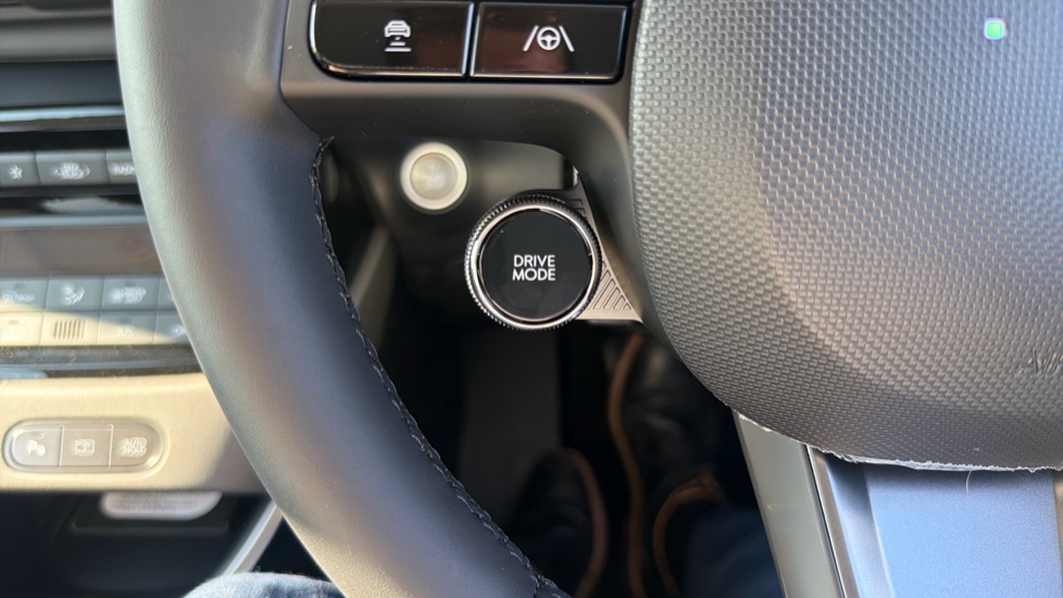 Hyundai INSTER 85kW 02 49kWh 5dr Auto Electric Hatchback - Image 32