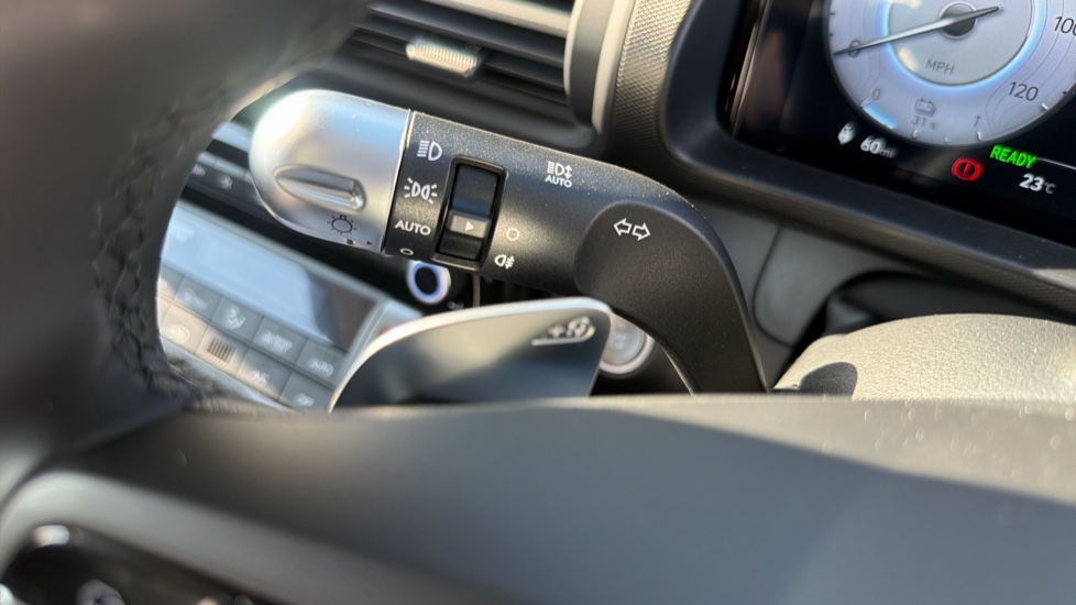 Hyundai INSTER 85kW 02 49kWh 5dr Auto Electric Hatchback - Image 37