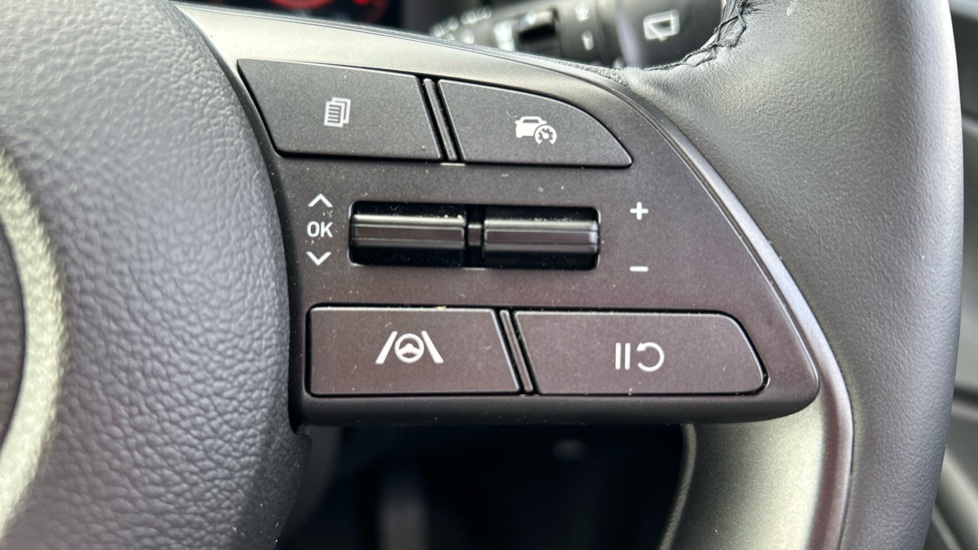 Hyundai i20 1.0T GDi 90 Tech Line 5dr DCT Petrol Hatchback - Image 28