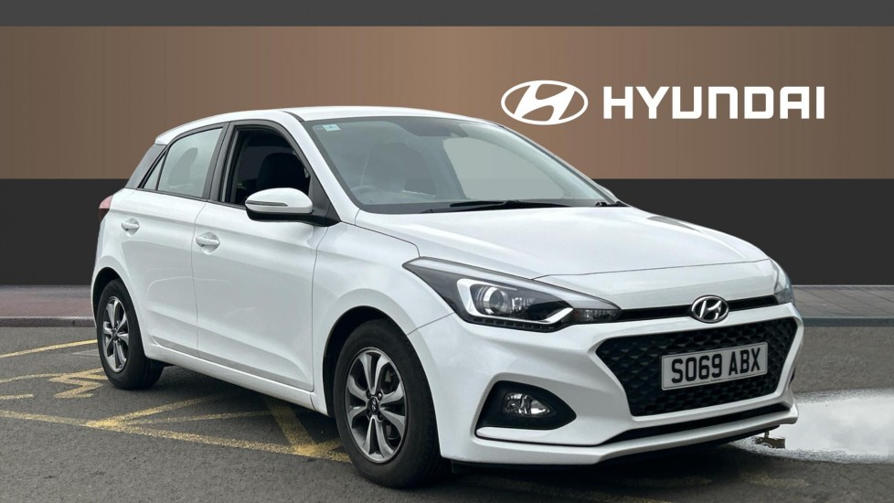 Hyundai i20 1.2 MPi SE 5dr Petrol Hatchback - Image 1