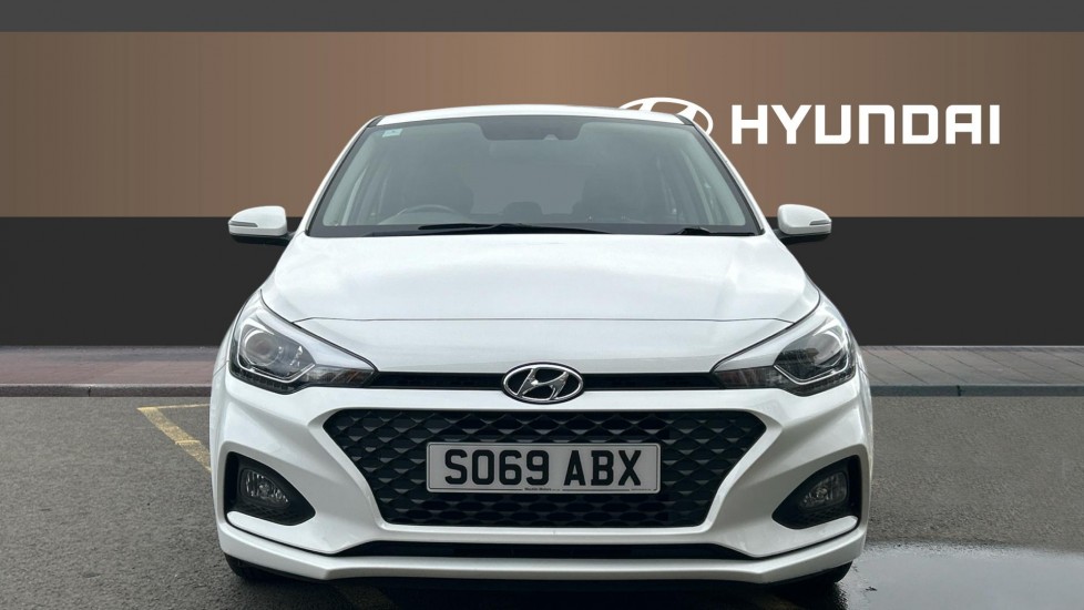 Hyundai i20 1.2 MPi SE 5dr Petrol Hatchback - Image 3