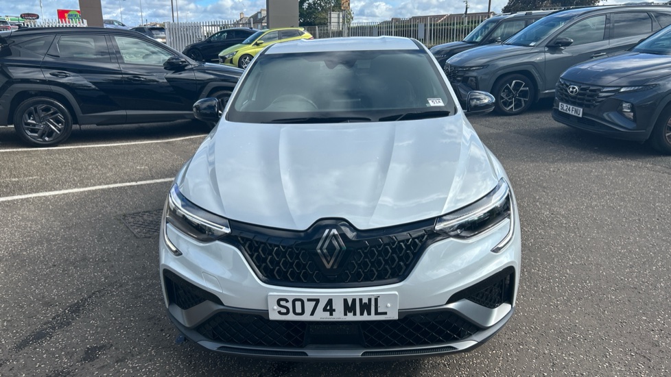 Renault Arkana 1.6 E-Tech FHEV 145 Esprit Alpine 5dr Auto Hybrid Estate - Image 8
