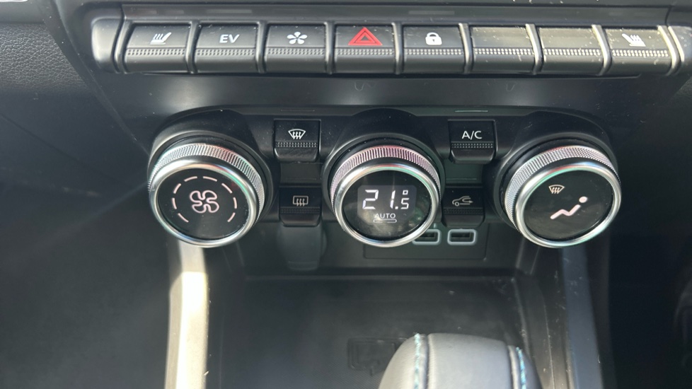 Renault Arkana 1.6 E-Tech FHEV 145 Esprit Alpine 5dr Auto Hybrid Estate - Image 23