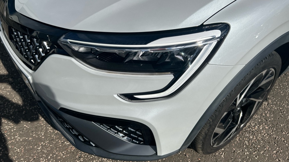 Renault Arkana 1.6 E-Tech FHEV 145 Esprit Alpine 5dr Auto Hybrid Estate - Image 38