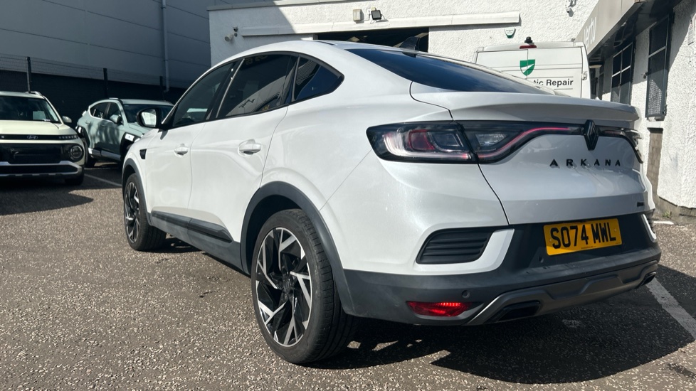 Renault Arkana 1.6 E-Tech FHEV 145 Esprit Alpine 5dr Auto Hybrid Estate - Image 42