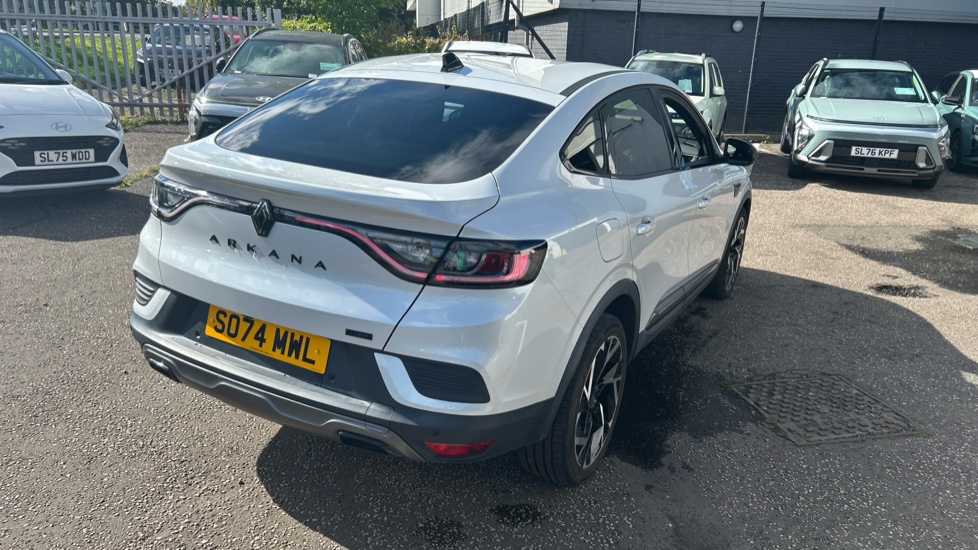 Renault Arkana 1.6 E-Tech FHEV 145 Esprit Alpine 5dr Auto Hybrid Estate - Image 44