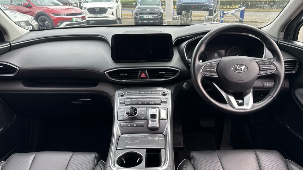 Hyundai SANTA FE 1.6 TGDi Plug-in Hybrid Premium 5dr 4WD Auto Estate - Image 10