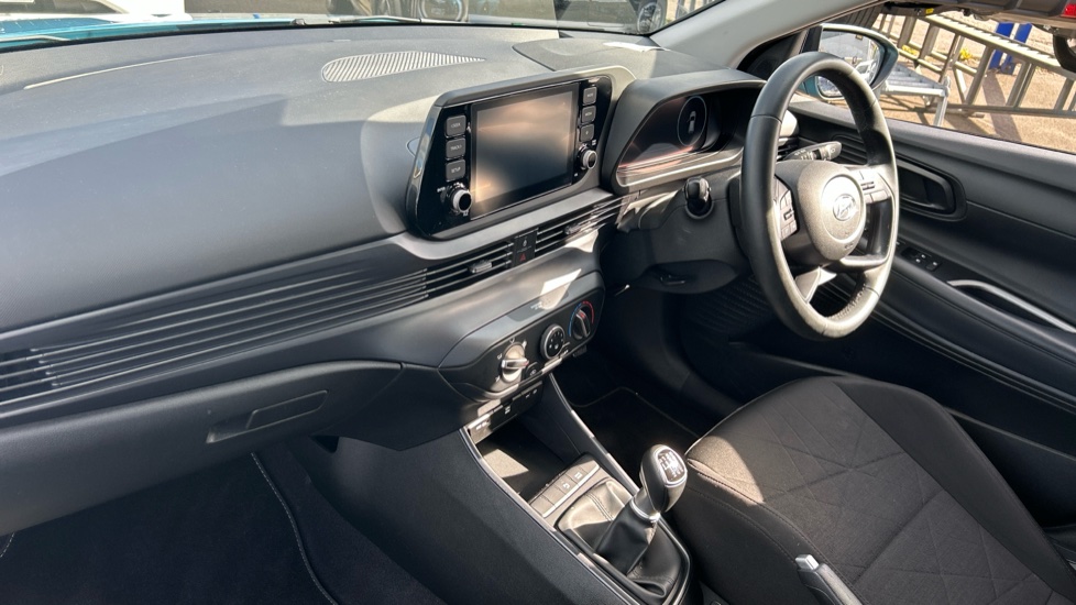 Hyundai BAYON 1.0 TGDi 48V MHEV SE Connect 5dr Petrol Hatchback - Image 9