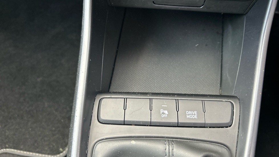 Hyundai BAYON 1.0 TGDi 48V MHEV SE Connect 5dr Petrol Hatchback - Image 24
