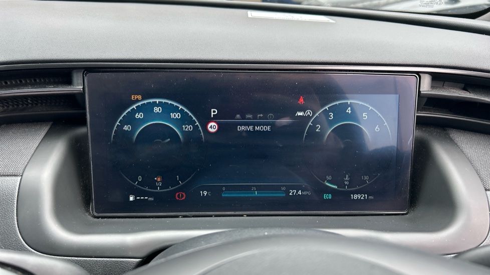 Hyundai TUCSON 1.6 TGDi 48V MHD 180 N Line S 5dr 4WD DCT Petrol Estate - Image 38