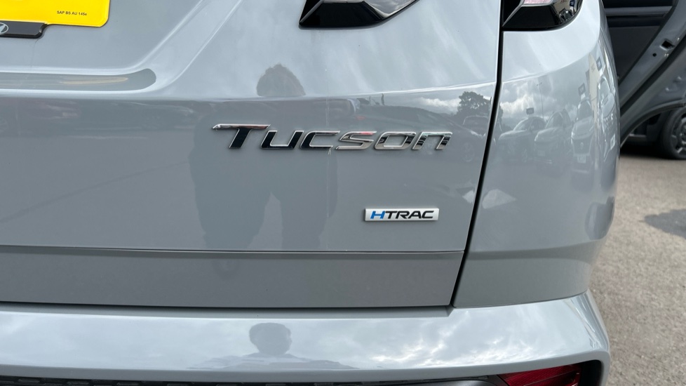 Hyundai TUCSON 1.6 TGDi 48V MHD 180 N Line S 5dr 4WD DCT Petrol Estate - Image 43