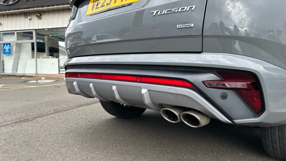 Hyundai TUCSON 1.6 TGDi 48V MHD 180 N Line S 5dr 4WD DCT Petrol Estate - Image 44