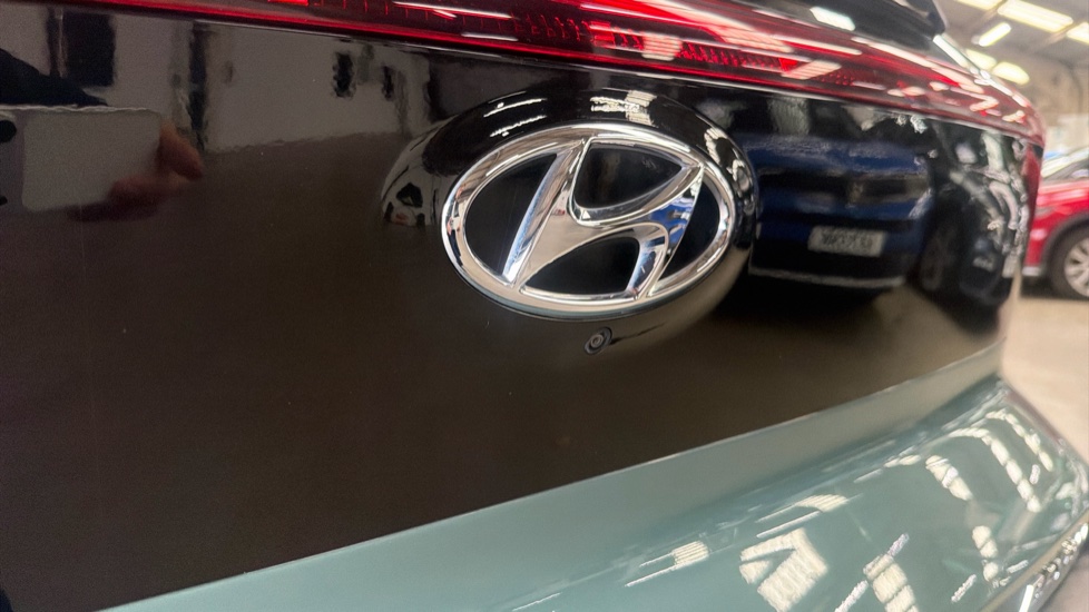 Hyundai BAYON 1.0 TGDi 48V MHEV SE Connect 5dr DCT Petrol Hatchback - Image 27