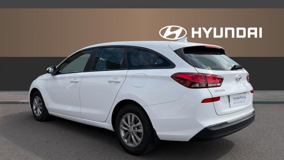 Hyundai i30 1.0T GDI S 5dr Petrol Estate - Image 2
