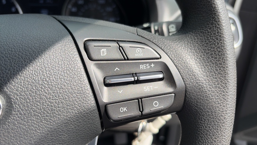 Hyundai i30 1.0T GDI S 5dr Petrol Estate - Image 22