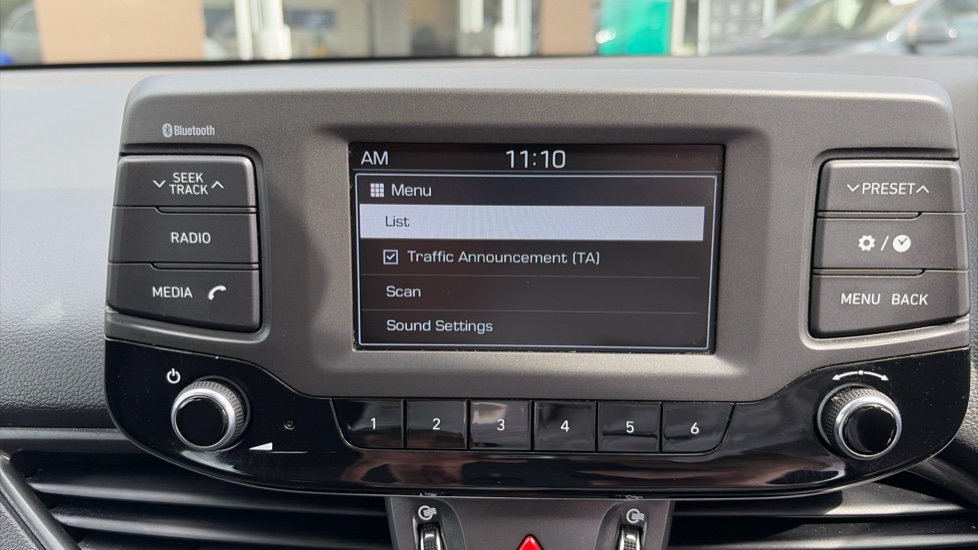 Hyundai i30 1.0T GDI S 5dr Petrol Estate - Image 30
