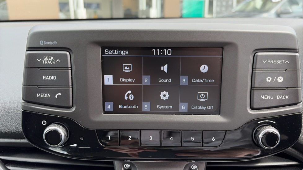 Hyundai i30 1.0T GDI S 5dr Petrol Estate - Image 31