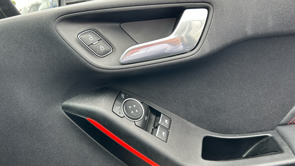 Ford Fiesta 1.0 EcoBoost 125 ST-Line X 5dr Petrol Hatchback - Image 26