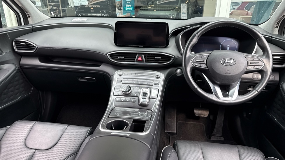 Hyundai SANTA FE 1.6 TGDi Plug-in Hybrid Ultimate 5dr 4WD Auto Estate - Image 10
