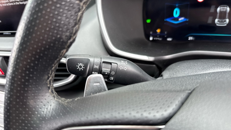 Hyundai SANTA FE 1.6 TGDi Plug-in Hybrid Ultimate 5dr 4WD Auto Estate - Image 22