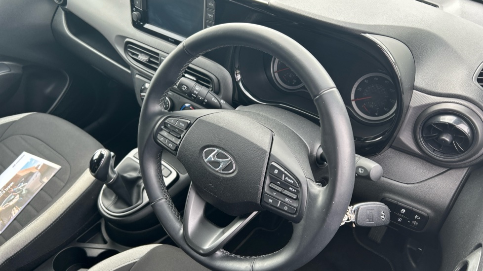 Hyundai i10 1.2 MPi SE Connect 5dr Auto Petrol Hatchback - Image 11