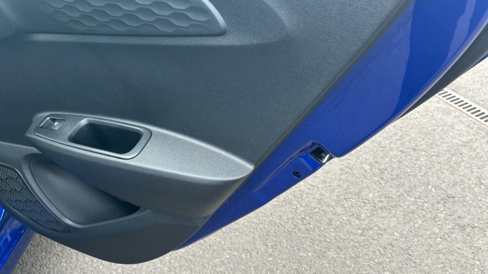 Hyundai i10 1.2 MPi SE Connect 5dr Auto Petrol Hatchback - Image 41