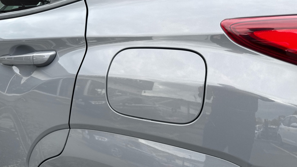 Hyundai KONA 1.0 TGDi 48V MHEV N Line 5dr Petrol Hatchback - Image 38