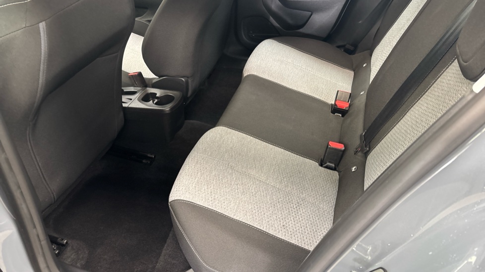 Vauxhall Corsa 1.2 Design 5dr Petrol Hatchback - Image 16