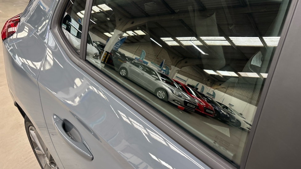 Vauxhall Corsa 1.2 Design 5dr Petrol Hatchback - Image 38
