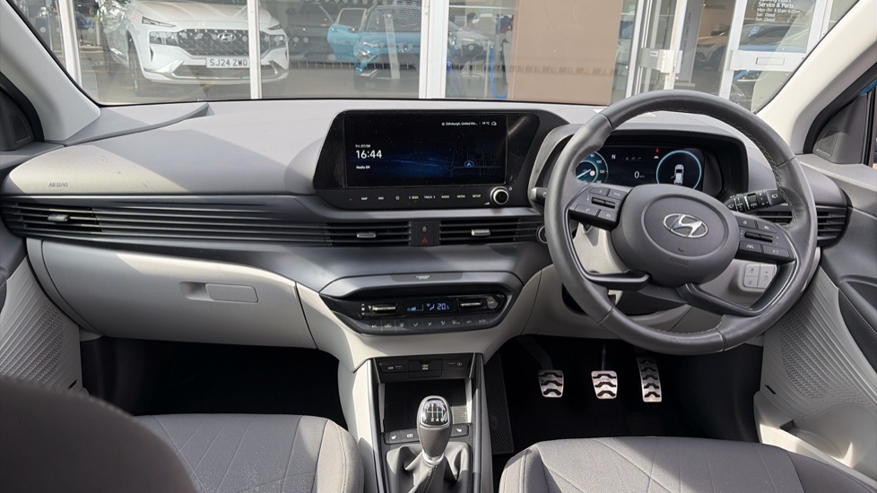 Hyundai BAYON 1.0 TGDi 48V MHEV Ultimate 5dr Petrol Hatchback - Image 10