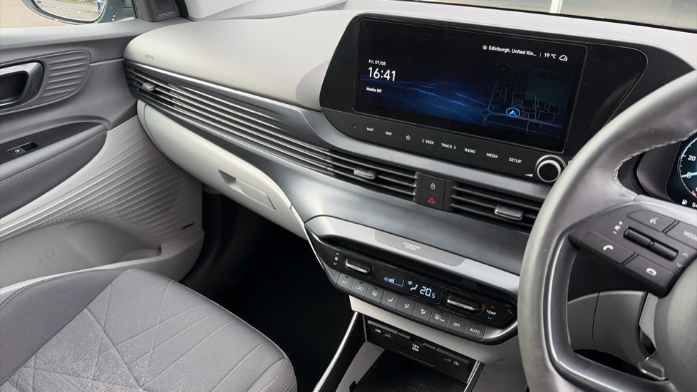 Hyundai BAYON 1.0 TGDi 48V MHEV Ultimate 5dr Petrol Hatchback - Image 14