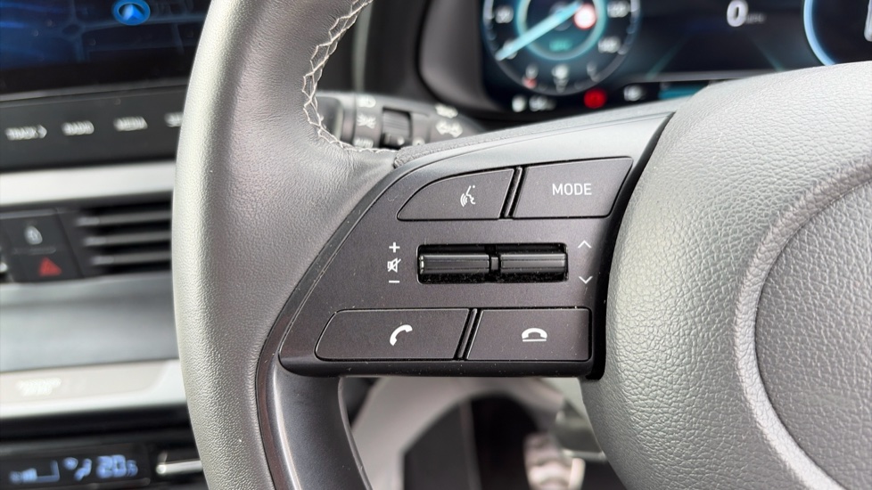 Hyundai BAYON 1.0 TGDi 48V MHEV Ultimate 5dr Petrol Hatchback - Image 21