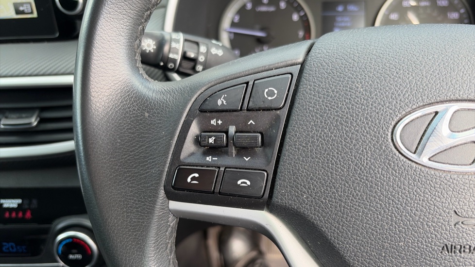 Hyundai TUCSON 1.6 GDi SE Nav 5dr 2WD Petrol Estate - Image 21