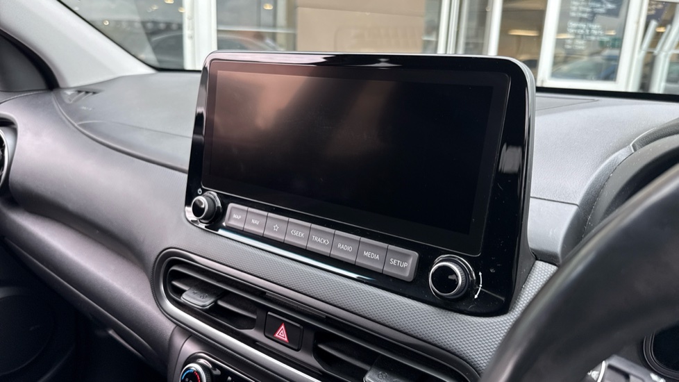 Hyundai KONA 1.6 GDi Hybrid Premium 5dr DCT Hybrid Hatchback - Image 12