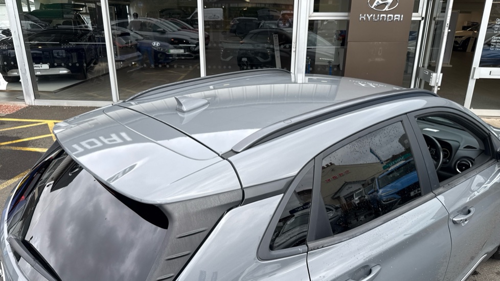 Hyundai KONA 1.6 GDi Hybrid Premium 5dr DCT Hybrid Hatchback - Image 43