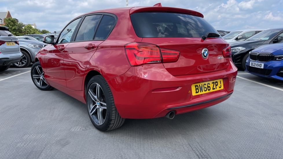 Bmw 1 Series Melbourne Red Metallic Manual Auction | DealerPX